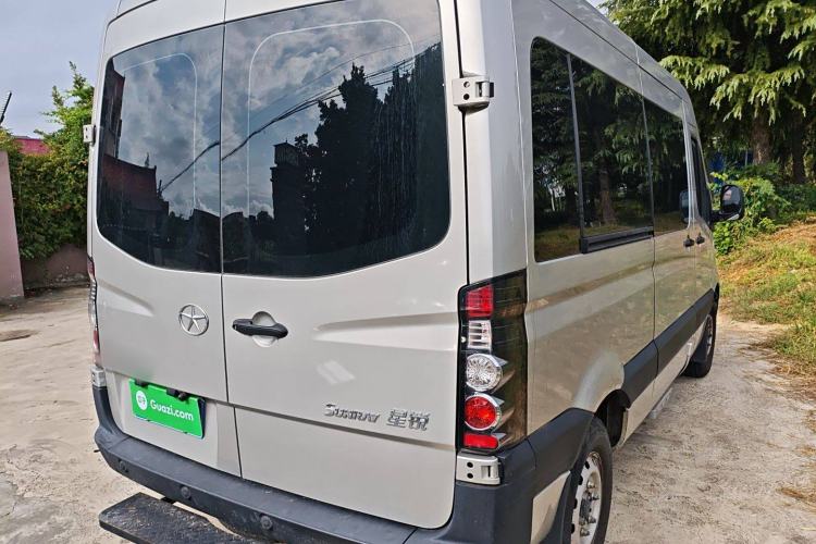 Used JAC Group Sunray 2022 2.0T Fuel-Efficient King PLUS Express Version Mid-axle 5-6 Seats HFC4DB3-2E4 Exterior 5