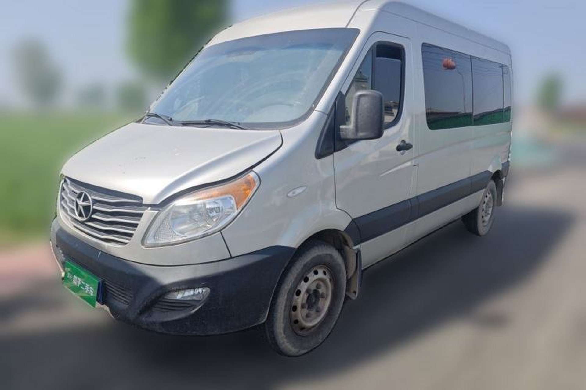 Used JAC Group Sunray 2022 2.0T Fuel-Efficient King PLUS Express Version Mid-axle 5-6 Seats HFC4DB3-2E4 Front Left 45 Deg