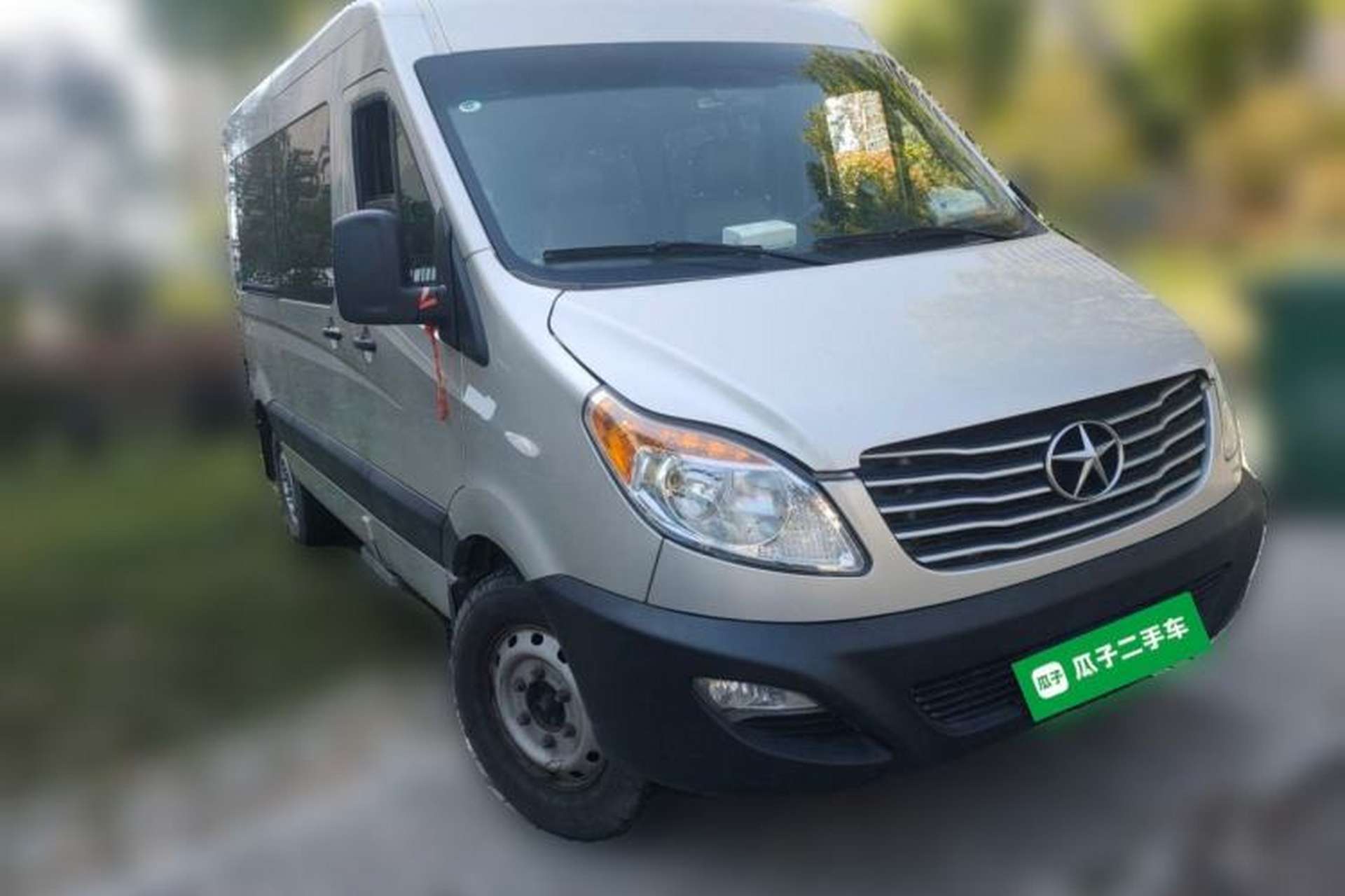 Used JAC Group Sunray 2022 2.0T Fuel-Efficient King PLUS Express Version Middle-Axis 7-Seater HFC4DB3-2E4 Front Right 45 Deg