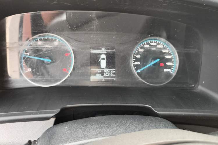 Used JAC Group Sunray 2022 2.0T Fuel-Efficient King PLUS Express Version Mid-axle 5-6 Seats HFC4DB3-2E4 Instrument Cluster