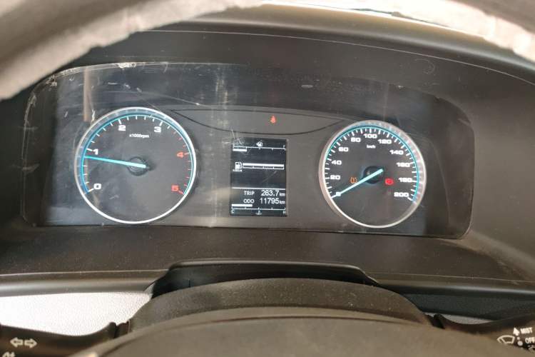 Used JAC Group Sunray 2022 2.0T Fuel-Efficient King PLUS Express Version Middle-Axis 7-Seater HFC4DB3-2E4 Instrument Cluster