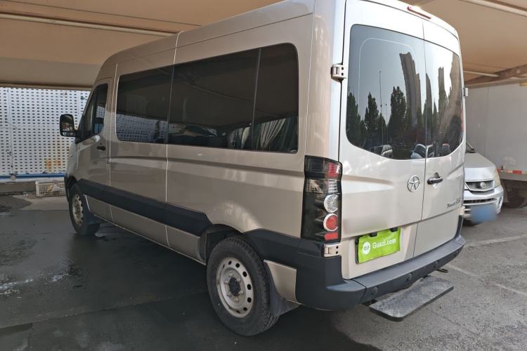 Used JAC Group Sunray 2022 2.0T Fuel-Efficient King PLUS Express Version Middle-Axis 7-Seater HFC4DB3-2E4 Rear Left 45 Deg