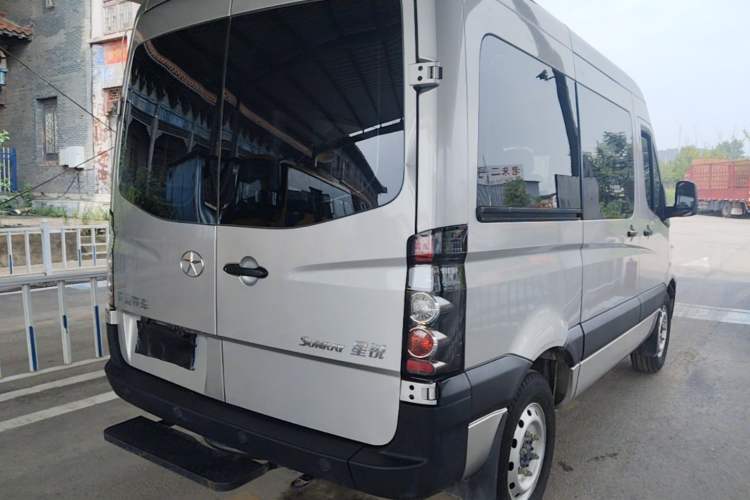 Used JAC Group Sunray 2022 2.0T Fuel-Efficient King PLUS Express Version Short Wheelbase 6-7 Seater – HFC4DB3-2E4 Rear Right 45 Deg