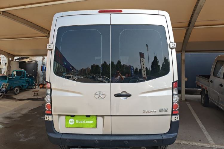 Used JAC Group Sunray 2022 2.0T Fuel-Efficient King PLUS Express Version Middle-Axis 7-Seater HFC4DB3-2E4 Rear