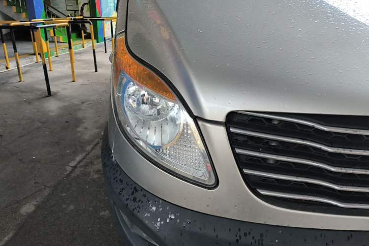 Used JAC Group Sunray 2022 2.0T Fuel-Efficient King PLUS Express Version Middle-Axis 7-Seater HFC4DB3-2E4 Right Front Headlight