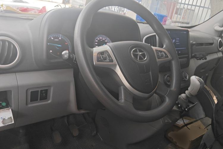 Used JAC Group Sunray 2022 2.0T Fuel-Efficient King PLUS Express Version Short Wheelbase 5-Seater HFC4DB3-2E4 Steering Wheel
