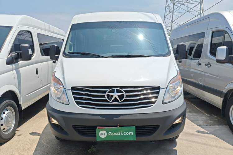Used JAC Group Sunray 2022 2.0T Fuel-Efficient King PLUS Express Version Mid-axle 5-6 Seats HFC4DB3-2E4 Front