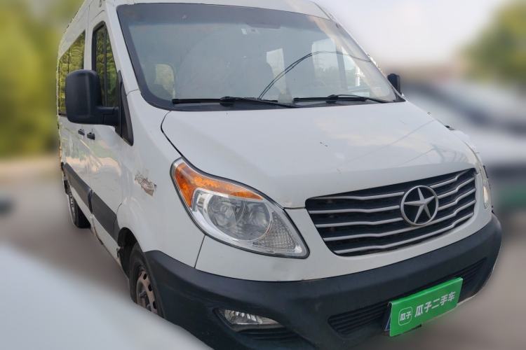 Used JAC Group Sunray 2022 2.0T Fuel-Efficient King PLUS Express Version Middle-Axis 7-Seater HFC4DB3-2E4 Front Right 45 Deg