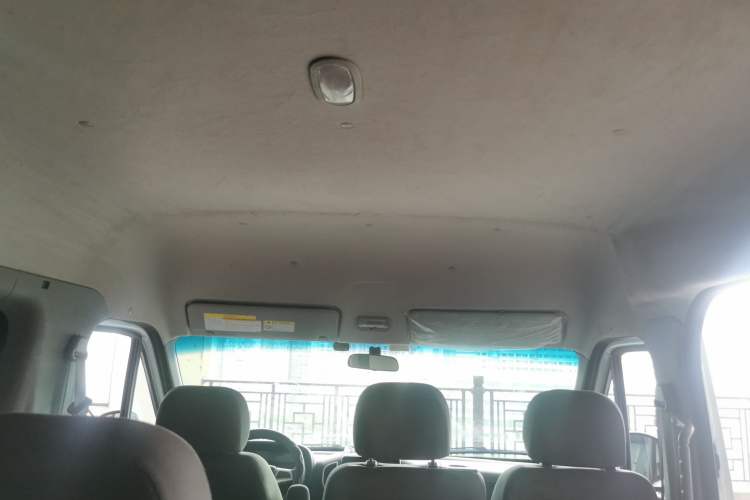Used JAC Group Sunray 2022 2.0T Fuel-Efficient King PLUS Express Version Middle-Axis 7-Seater HFC4DB3-2E4 Headliner