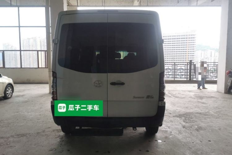Used JAC Group Sunray 2022 2.0T Fuel-Efficient King PLUS Express Version Middle-Axis 7-Seater HFC4DB3-2E4 Rear