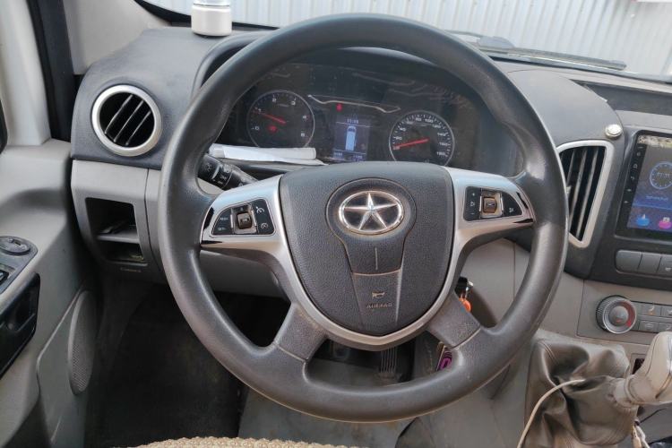 Used JAC Group Sunray 2022 2.0T Fuel-Efficient King PLUS Express Version Middle-Axis 7-Seater HFC4DB3-2E4 Steering Wheel