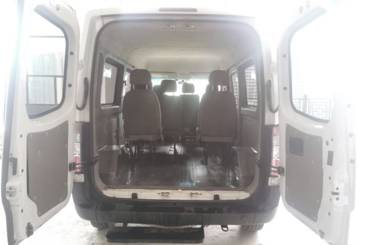 Used JAC Group Sunray 2022 2.0T Fuel-Efficient King PLUS Express Version Middle-Axis 7-Seater HFC4DB3-2E4 Trunk