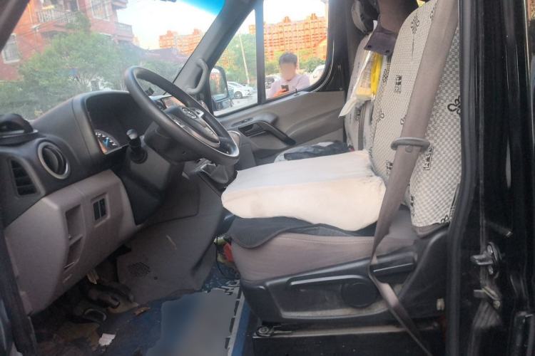 Used JAC Group Sunray 2023 2.0T 5-Series Express Version 6/7 Seats HFC4DB3-2E4 Left Front Seat