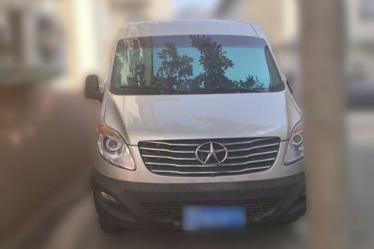 Used JAC Group Sunray 2023 2.0T 5-Series Commercial Version Non-Commercial Use 7-Seater HFC4DB3-2E4 Front