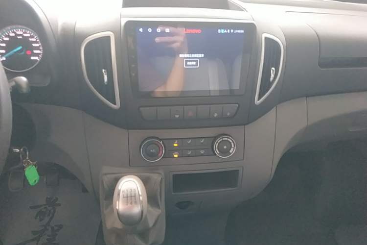 Used JAC Group Sunray 2023 2.0T 5-Series Express Version 6/7 Seats HFC4DB3-2E4 Audio And AC Panel