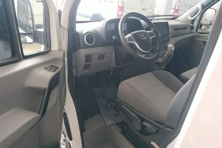 Used JAC Group Sunray 2023 2.0T 5-Series Express Version 6/7 Seats HFC4DB3-2E4 Driver Seat