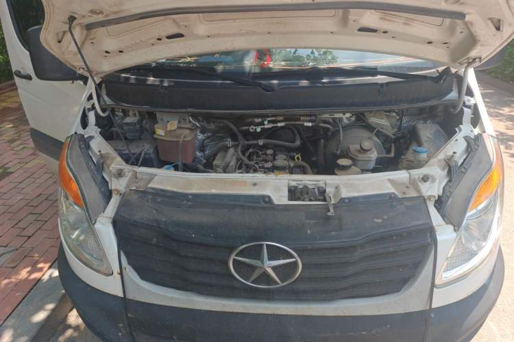 Used JAC Group Sunray  Engine Bay