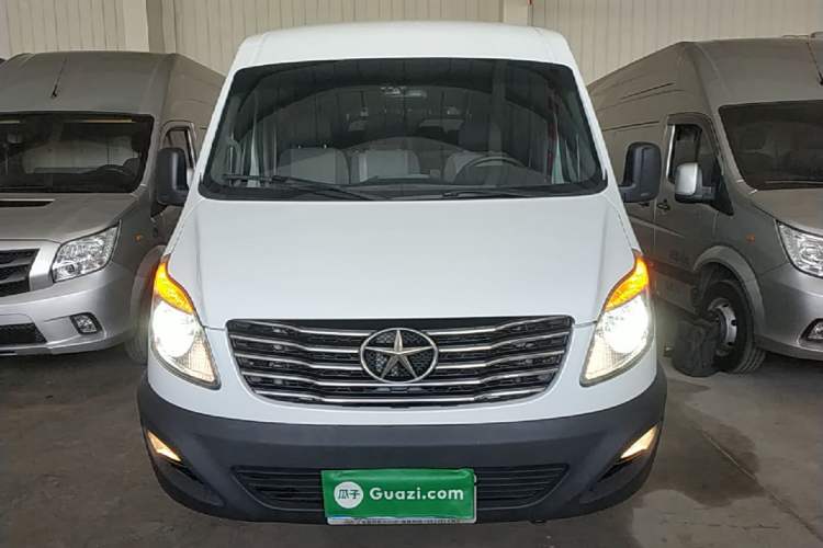 Used JAC Group Sunray 2023 2.0T 5-Series Express Version 6/7 Seats HFC4DB3-2E4 Front
