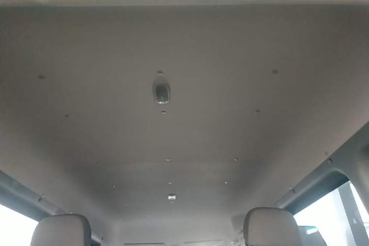 Used JAC Group Sunray 2023 2.0T 5-Series Express Version 6/7 Seats HFC4DB3-2E4 Headliner