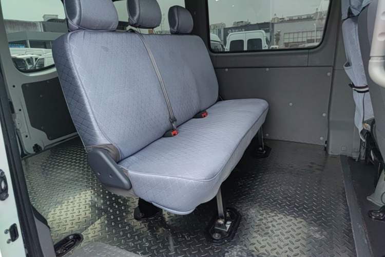 Used JAC Group Sunray 2023 2.0T 5-Series Express Version 6/7 Seats D20TCIF1 Left Rear Seat
