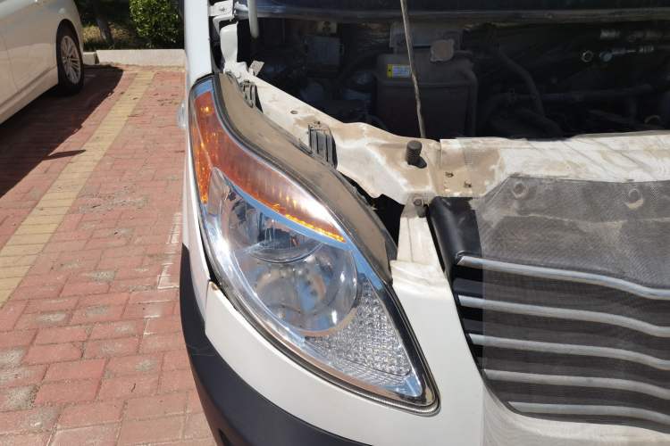 Used JAC Group Sunray 2023 2.0T 5-Series Logistics Version 3-Seater D20TCIF1 Right Front Headlight