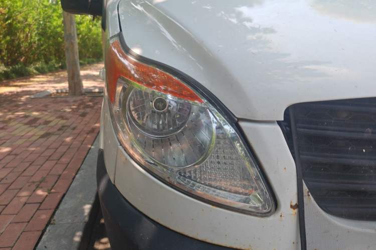 Used JAC Group Sunray  Right Front Headlight