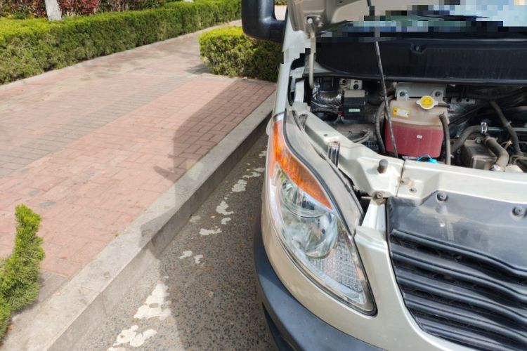 Used JAC Group Sunray  Engine Bay Right