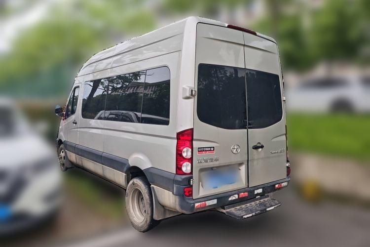 Used JAC Group Sunray 2024 2.0T Long-Wheelbase Express with Dual Tires High Roof—5/6/7-Seater Rear Left 45 Deg