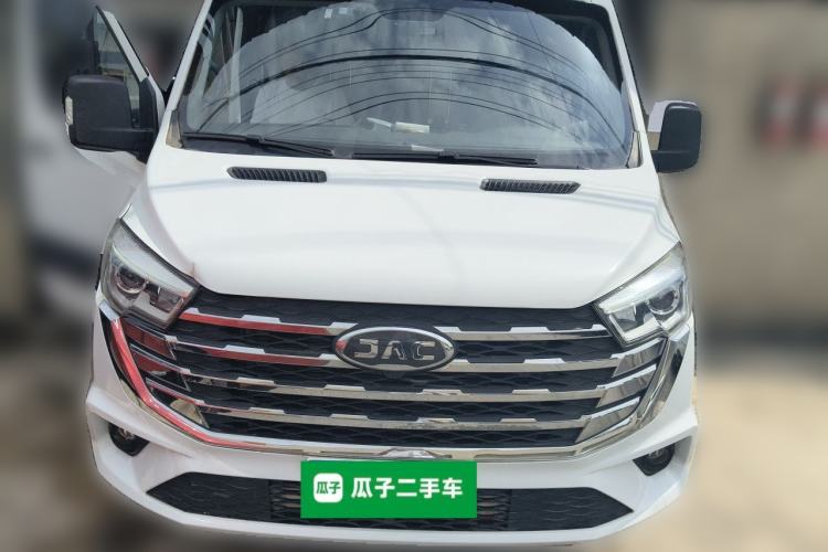 Used JAC Group Sunray 2024 2.5T 5-Series Express Version with Dual Tires Available in 5/6/7-Seater Configurations Front