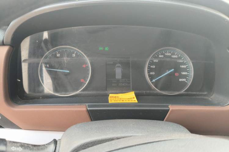 Used JAC Group Sunray 2024 2.5T 5-Series Express Version with Dual Tires Available in 5/6/7-Seater Configurations Instrument Cluster
