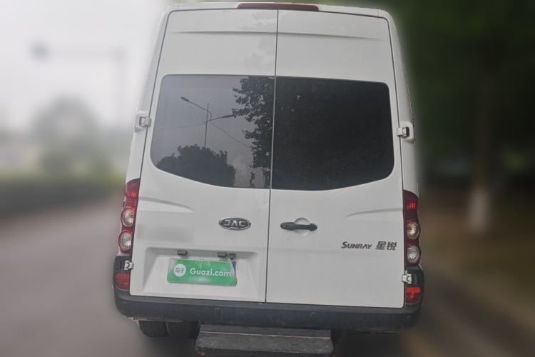 Used JAC Group Sunray 2024 2.5T 5-Series Express Version with Dual Tires Available in 5/6/7-Seater Configurations Rear