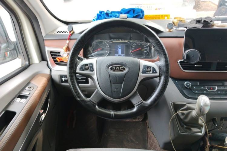 Used JAC Group Sunray 2024 2.5T Star Logistics Flagship Edition Dual-Tire High-Roof 2/3-Seater D25TCIF1 Steering Wheel