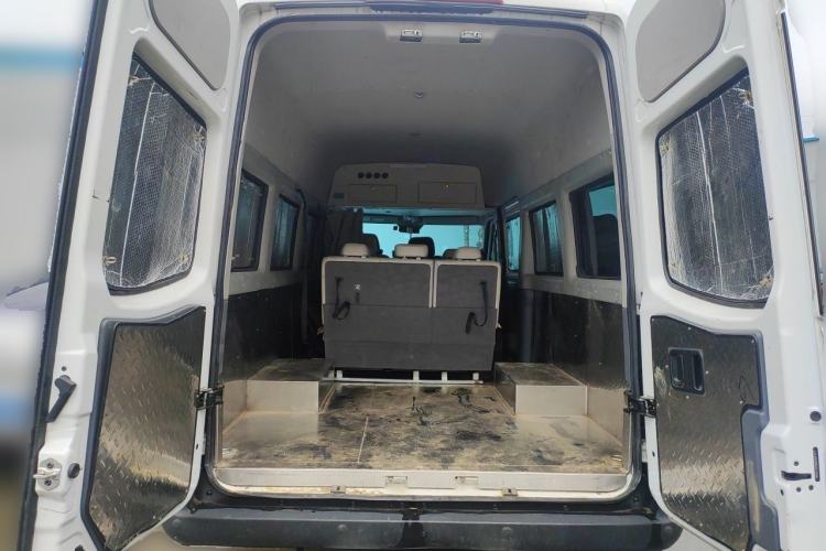 Used JAC Group Sunray 2024 2.5T Long-Wheelbase Express Dual-Tire High-Roof 5/6/7-Seater Trunk
