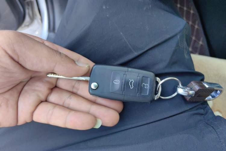 Used JAC Group T6 2015 2.8T Diesel New-Edge HFC4DA1-2C Vehicle Key