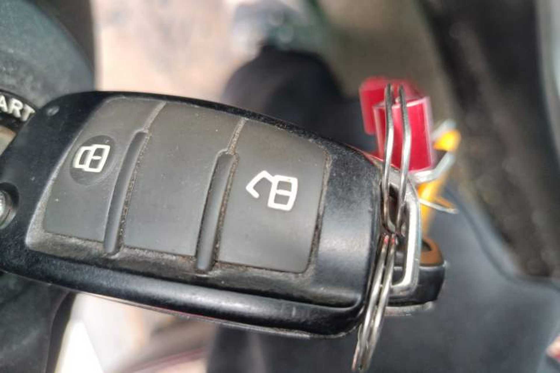 Used JAC Group T6 2015 2.0L Gasoline New-Edge Version HFC4GA3-3D Vehicle Key