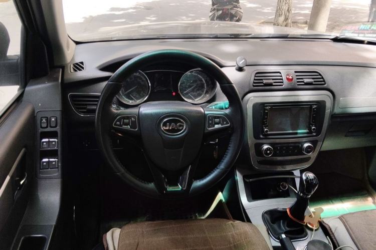 Used JAC Group T6 2016 2.0L Gasoline Flagship Long-Wheelbase HFC4GA3-3D Steering Wheel