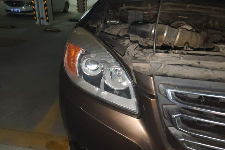 Used JAC Group T6 2016 2.8T Diesel Creator Edition Comfort Long-Wheelbase HFC4DA1-2C Right Front Headlight