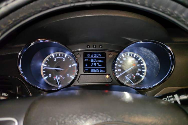 Used JAC Group T6 2016 2.8T Diesel Creator Edition Comfort Long-Wheelbase HFC4DA1-2C Instrument Cluster