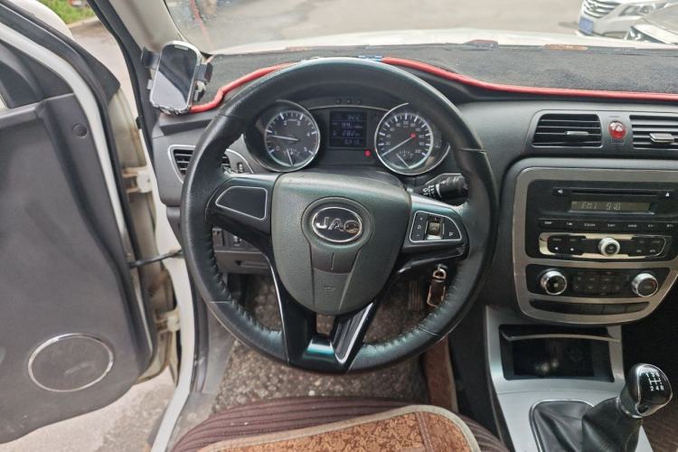 Used JAC Group T6 2016 2.0T Diesel Creator Edition Comfort Plus Long Wheelbase D19TCID6 Steering Wheel