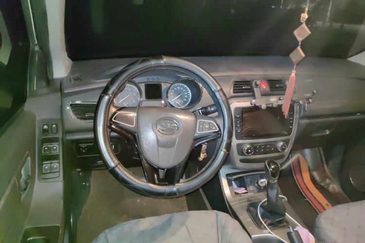 Used JAC Group T6 2016 2.8T Diesel Creator Edition Comfort Long-Wheelbase HFC4DA1-2C Steering Wheel