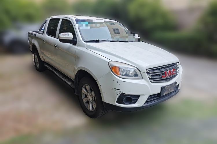 Used JAC Group T6 2017 2.0T Diesel China V Elite Version Long Wheelbase HFC4DB2-1D1 Front Right 45 Deg