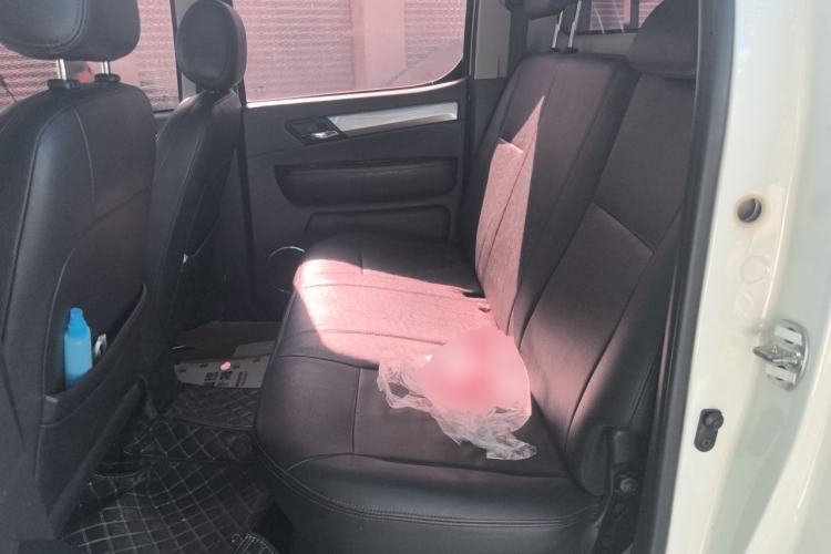 Used JAC Group T6 2018 2.0T Diesel China V-Standard Four-Wheel Drive Luxury Version HFC4DB2-1D1 Left Rear Seat