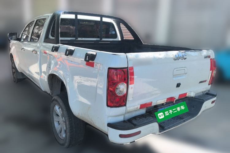 Used JAC Group T6 2018 2.0T Diesel China V-Standard Four-Wheel Drive Luxury Version HFC4DB2-1D1 Rear Left 45 Deg
