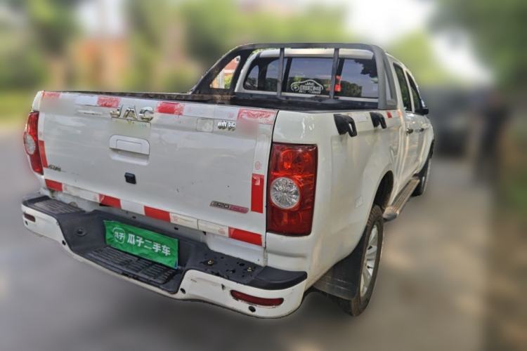 Used JAC Group T6 2018 2.0T Diesel China V Creator Edition Luxury Long-Wheelbase HFC4DB2-1D1 Rear Right 45 Deg