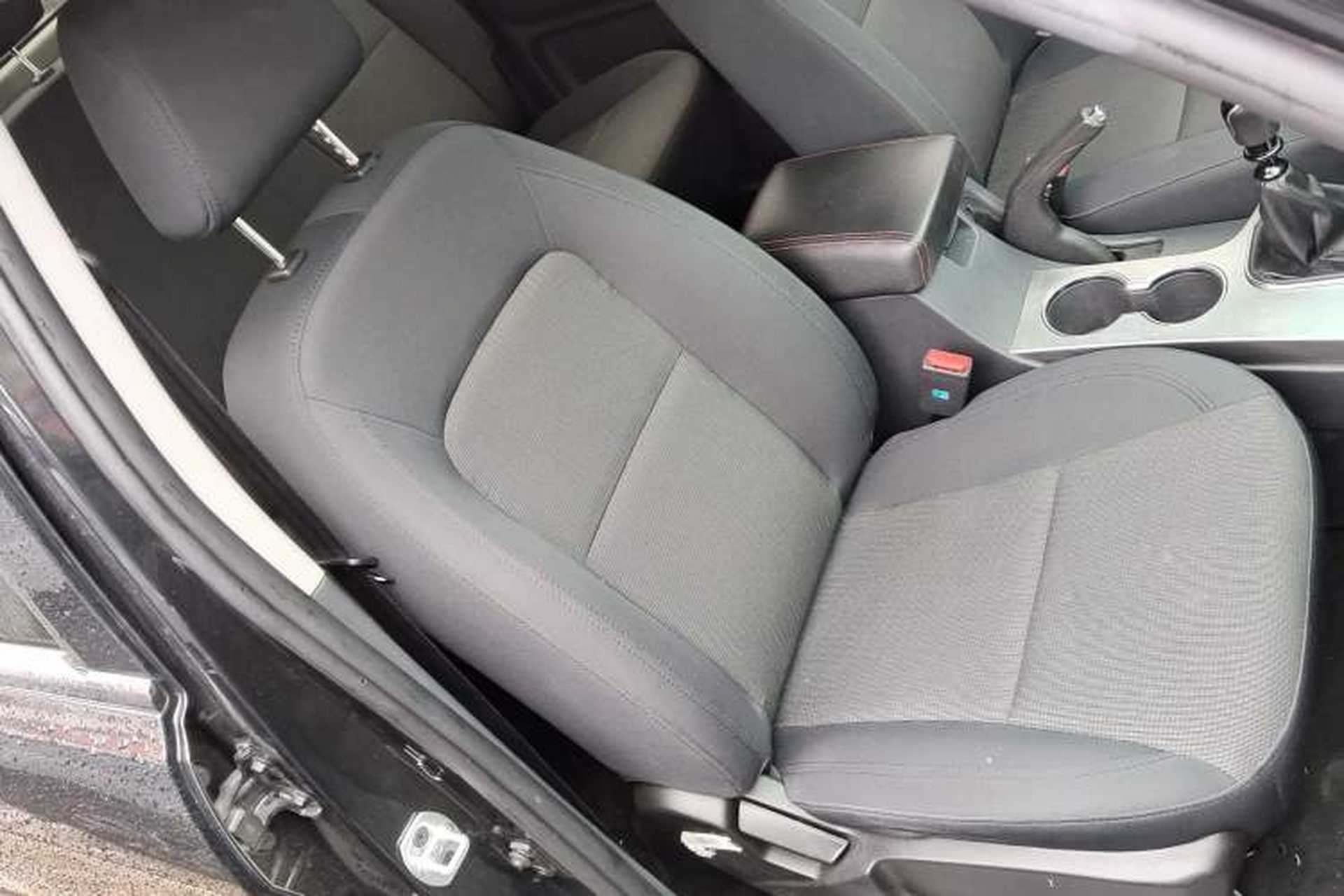 Used JAC Group T6 2020 2.0T Diesel 4x4 Elite Long Wheelbase China VI Standard HFC4DB2-2E Interior 9