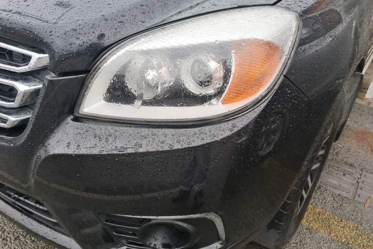 Used JAC Group T6 2020 2.0T Diesel 4x4 Elite Long Wheelbase China VI Standard HFC4DB2-2E Left Front Headlight