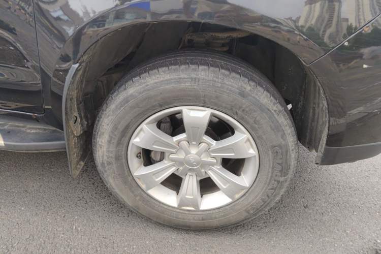 Used JAC Group T6 2020 2.0T Diesel Two-Wheel-Drive Elite Version Long Wheelbase China VI Emission Standard HFC4DB2-2E Right Front Wheel Hub