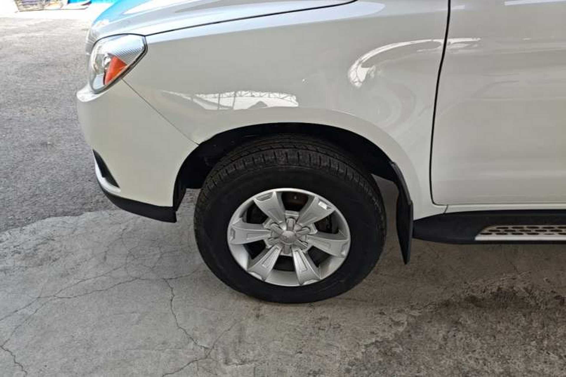 Used JAC Group T6 2020 2.0T Diesel Two-Wheel-Drive Elite Version Long Wheelbase China VI Emission Standard HFC4DB2-2E Exterior 4