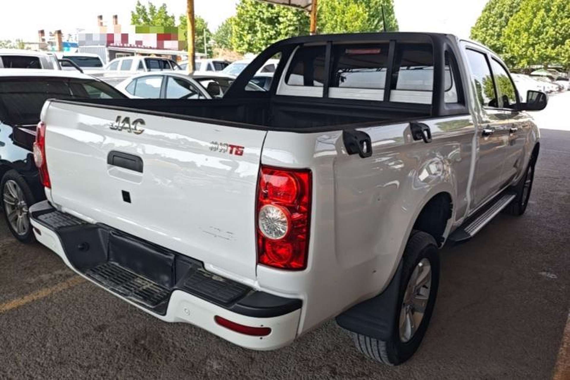 Used JAC Group T6 2020 2.0T Diesel Two-Wheel-Drive Elite Version Long Wheelbase China VI Emission Standard HFC4DB2-2E Rear Right 45 Deg