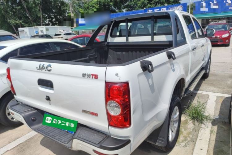 Used JAC Group T6 2020 2.0T Diesel Two-Wheel-Drive Elite Version Long Wheelbase China VI Emission Standard HFC4DB2-2E Rear Right 45 Deg